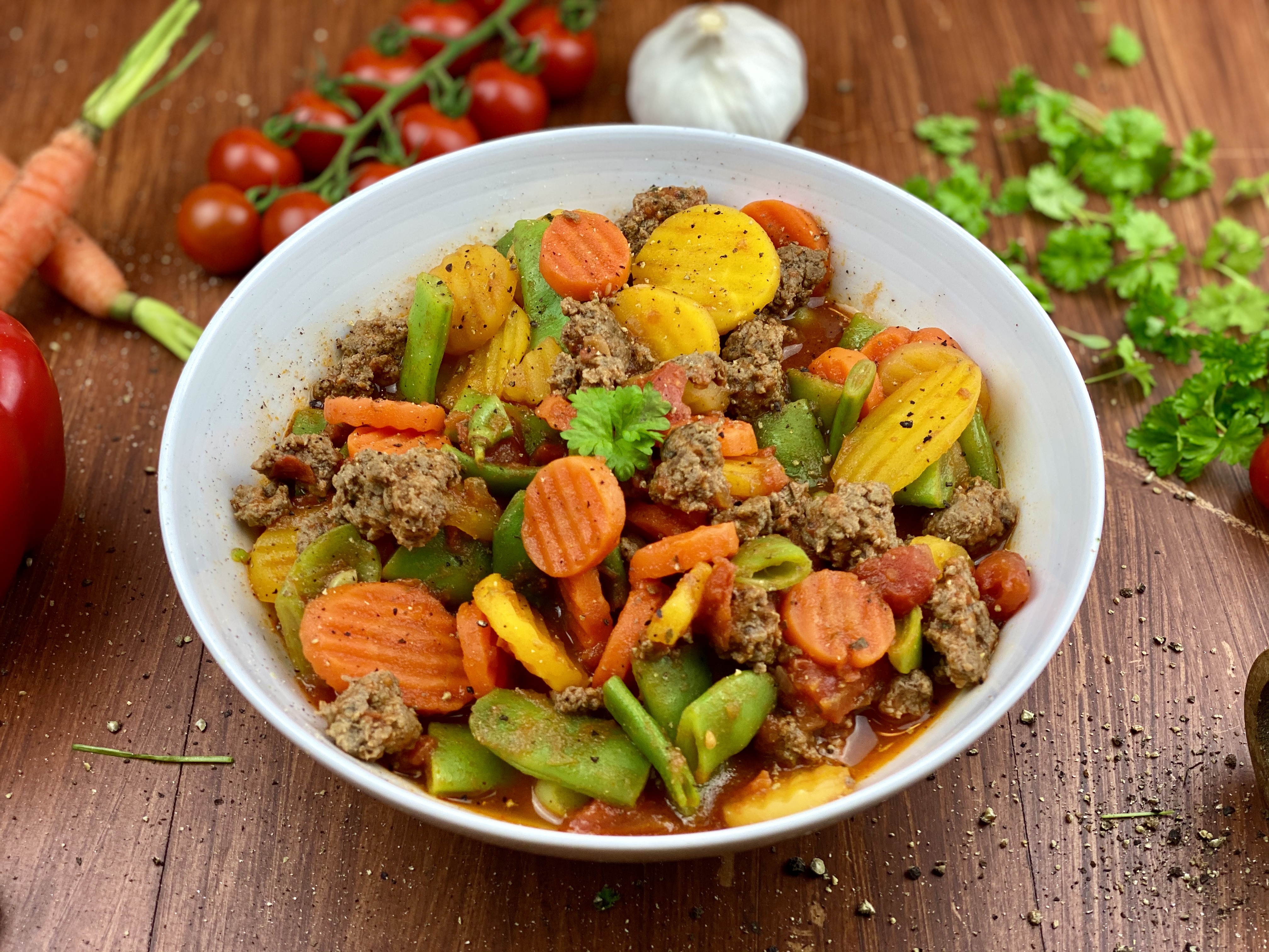 A healthy vegetable bowl with colorful fresh ingredients